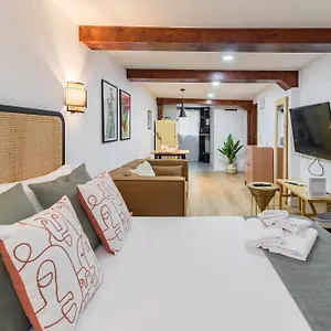 Moderno Estudio En Pleno Centro , Santander España
